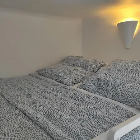 Le 